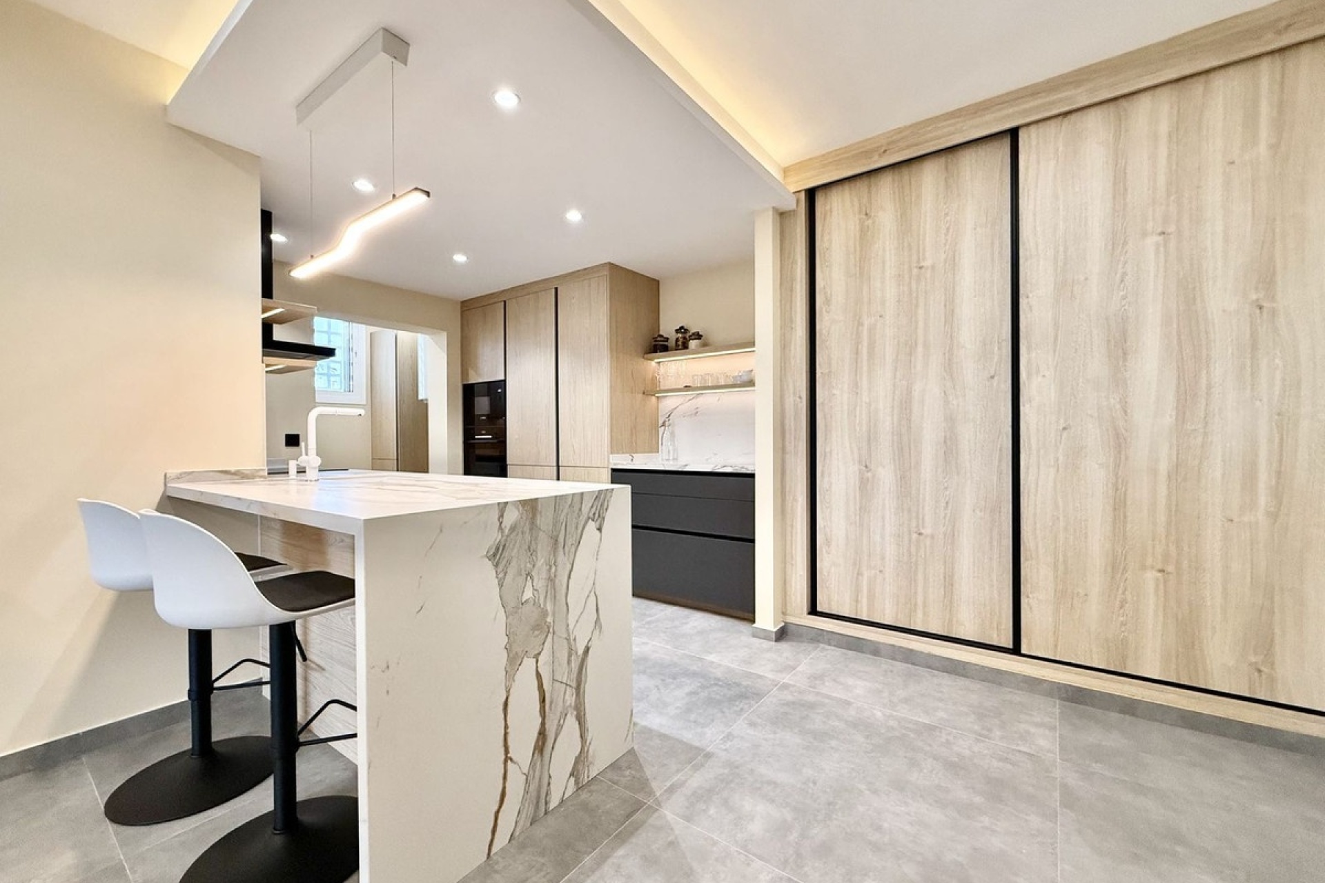 Resale - apartment - Marbella - Puerto Banús