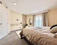 Resale - apartment - Marbella - Puerto Banús