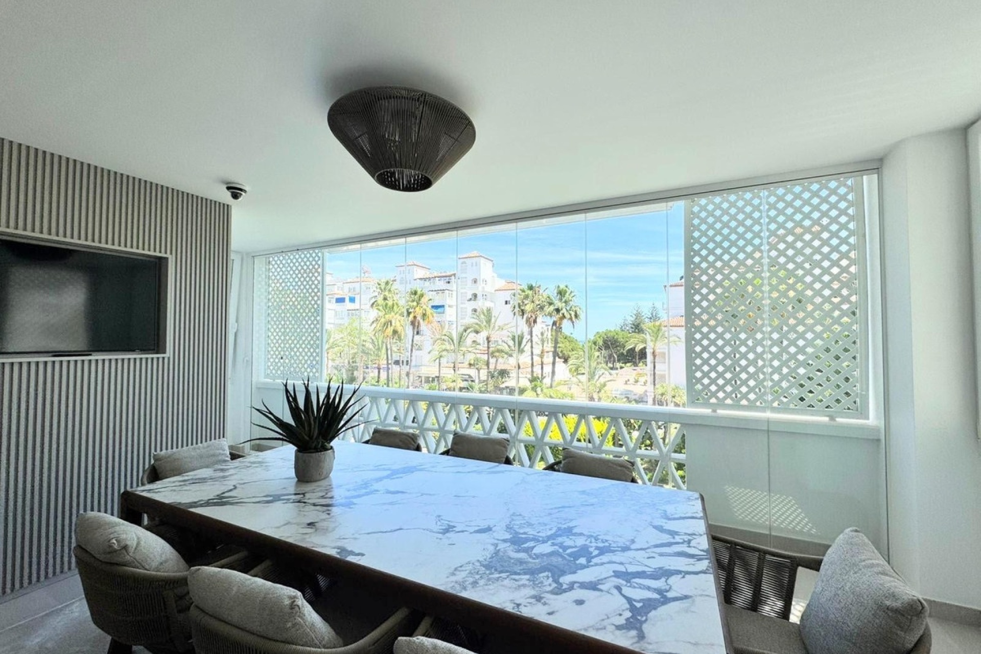Resale - apartment - Marbella - Puerto Banús