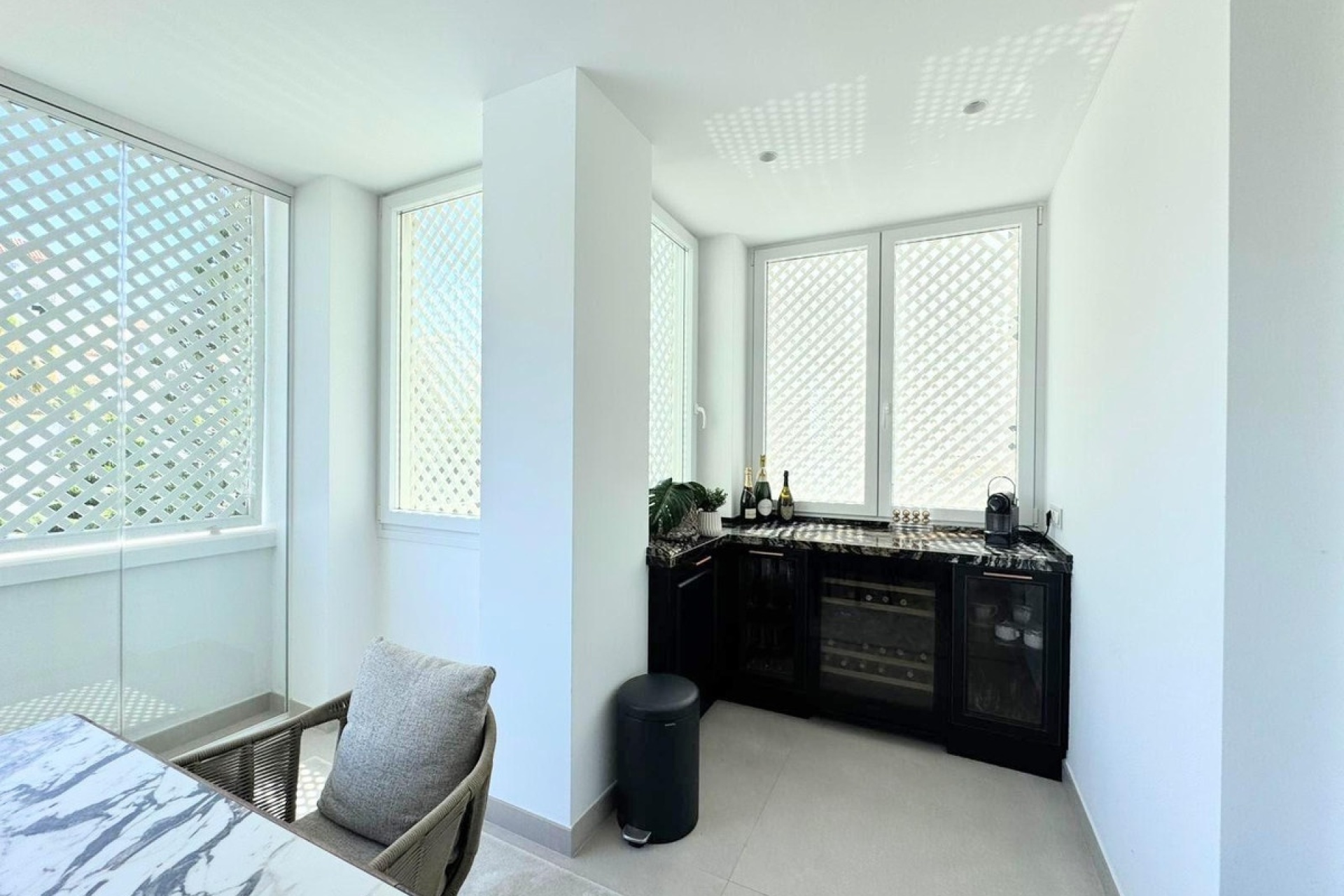 Resale - apartment - Marbella - Puerto Banús