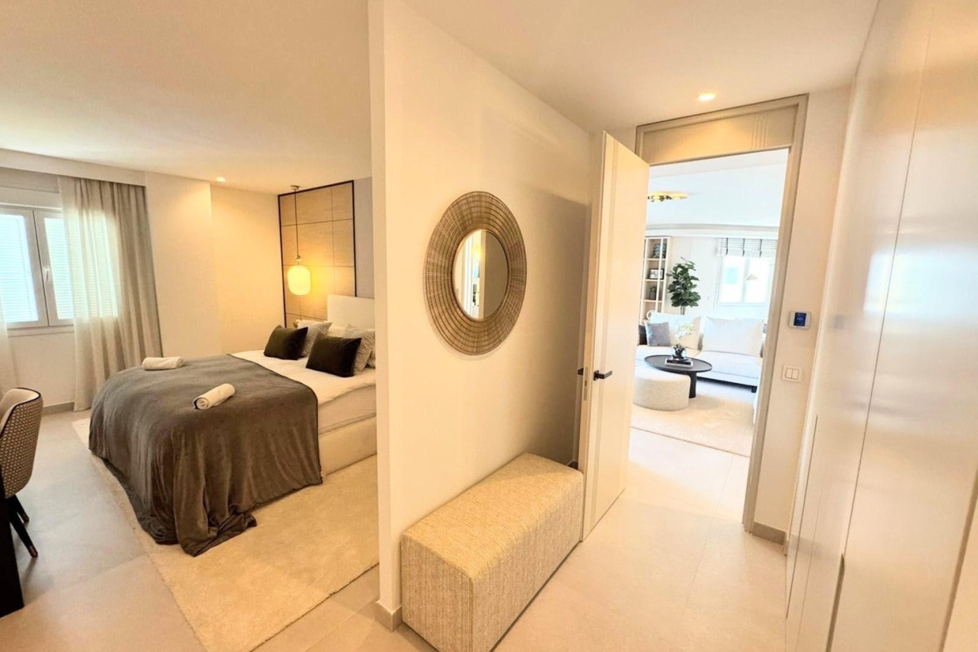 Resale - apartment - Marbella - Puerto Banús