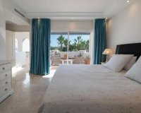 Resale - apartment - Marbella - Puerto Banús