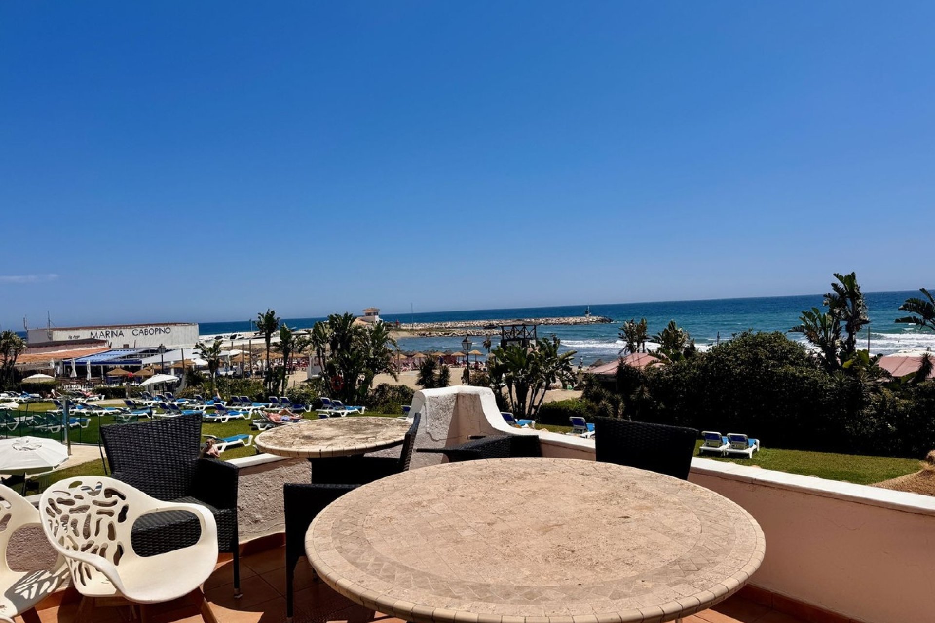 Resale - apartment - Marbella - Puerto de Cabopino