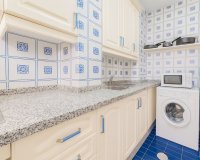 Resale - apartment - Marbella - Puerto de Cabopino