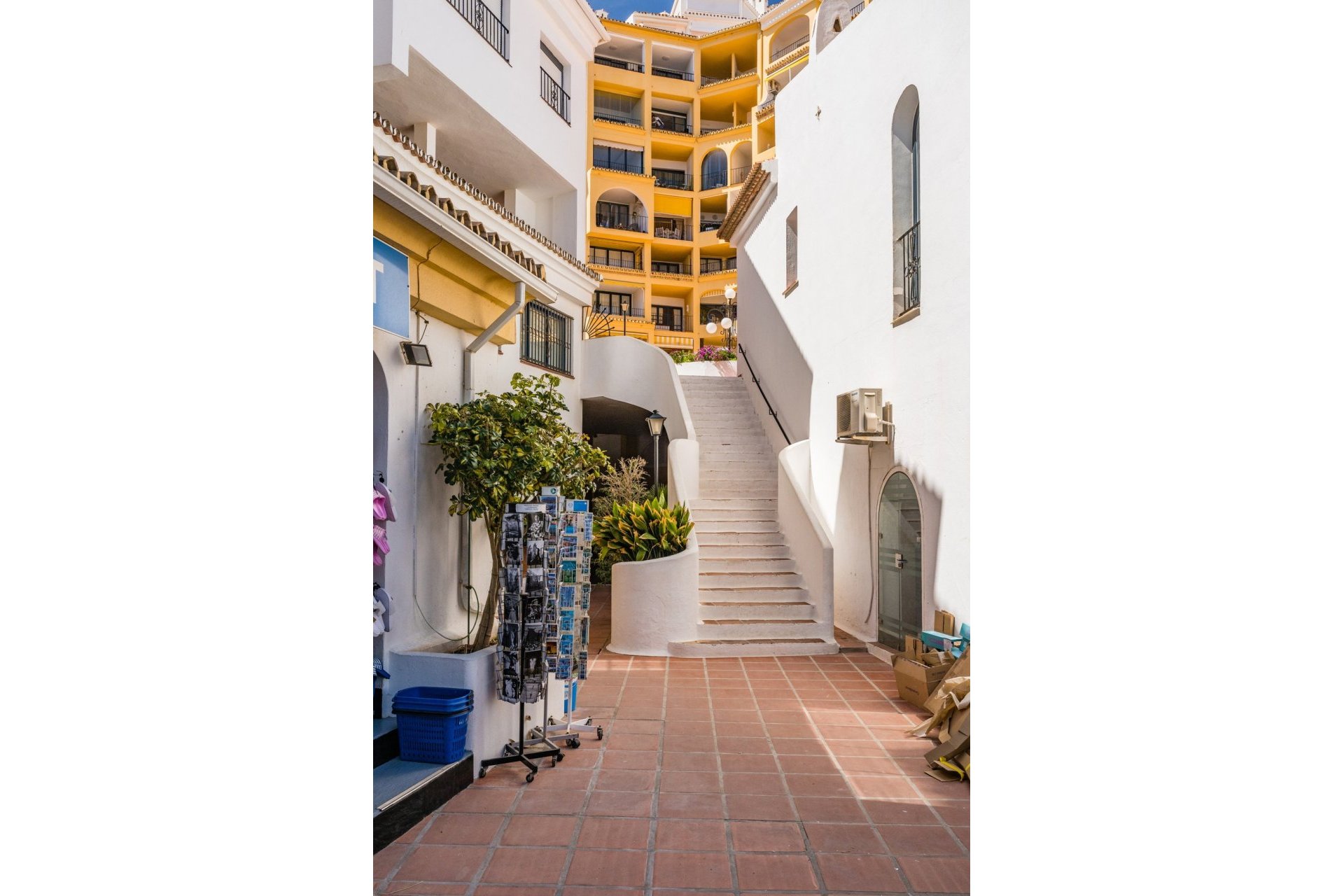 Resale - apartment - Marbella - Puerto de Cabopino