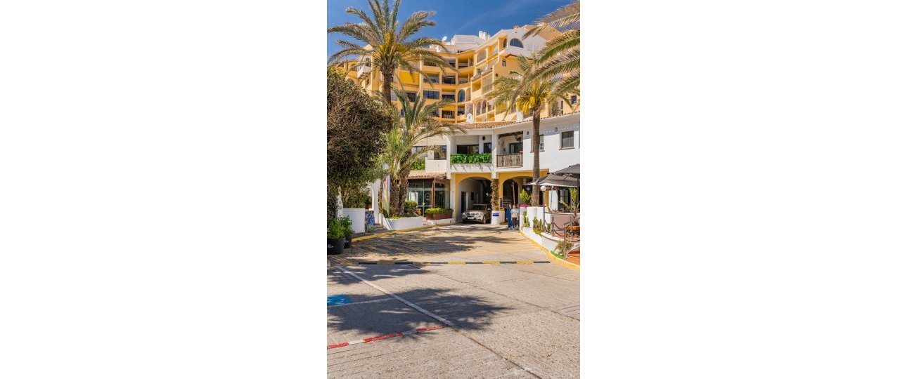 Resale - apartment - Marbella - Puerto de Cabopino