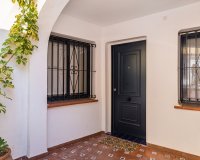 Resale - apartment - Marbella - Puerto de Cabopino