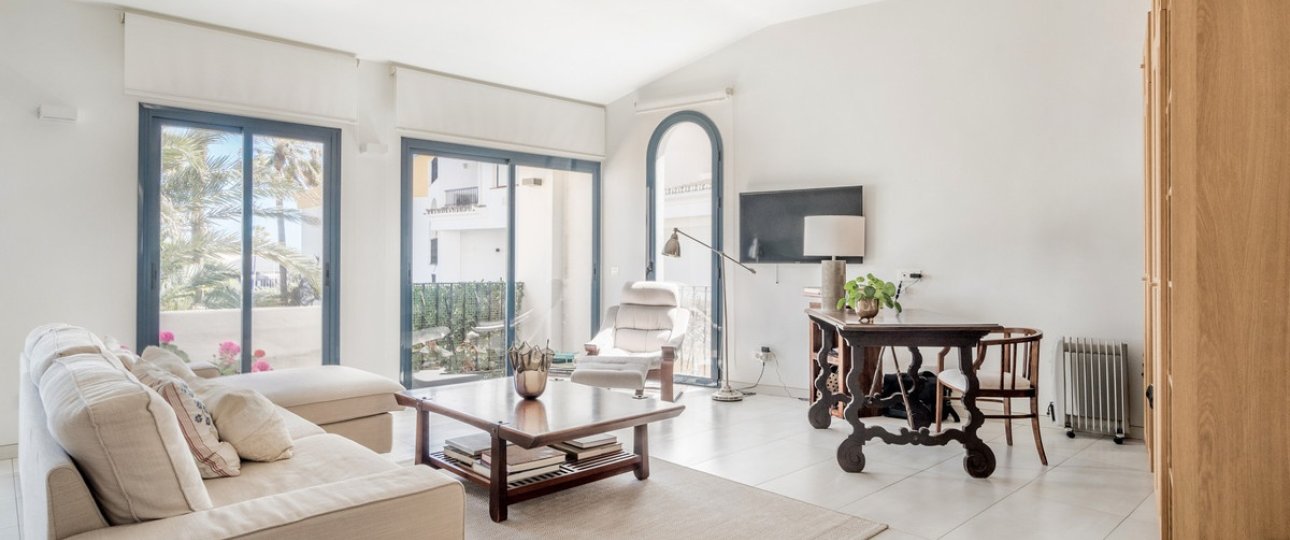 Resale - apartment - Marbella - Puerto de Cabopino