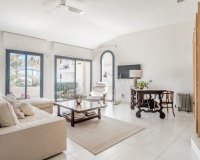 Resale - apartment - Marbella - Puerto de Cabopino