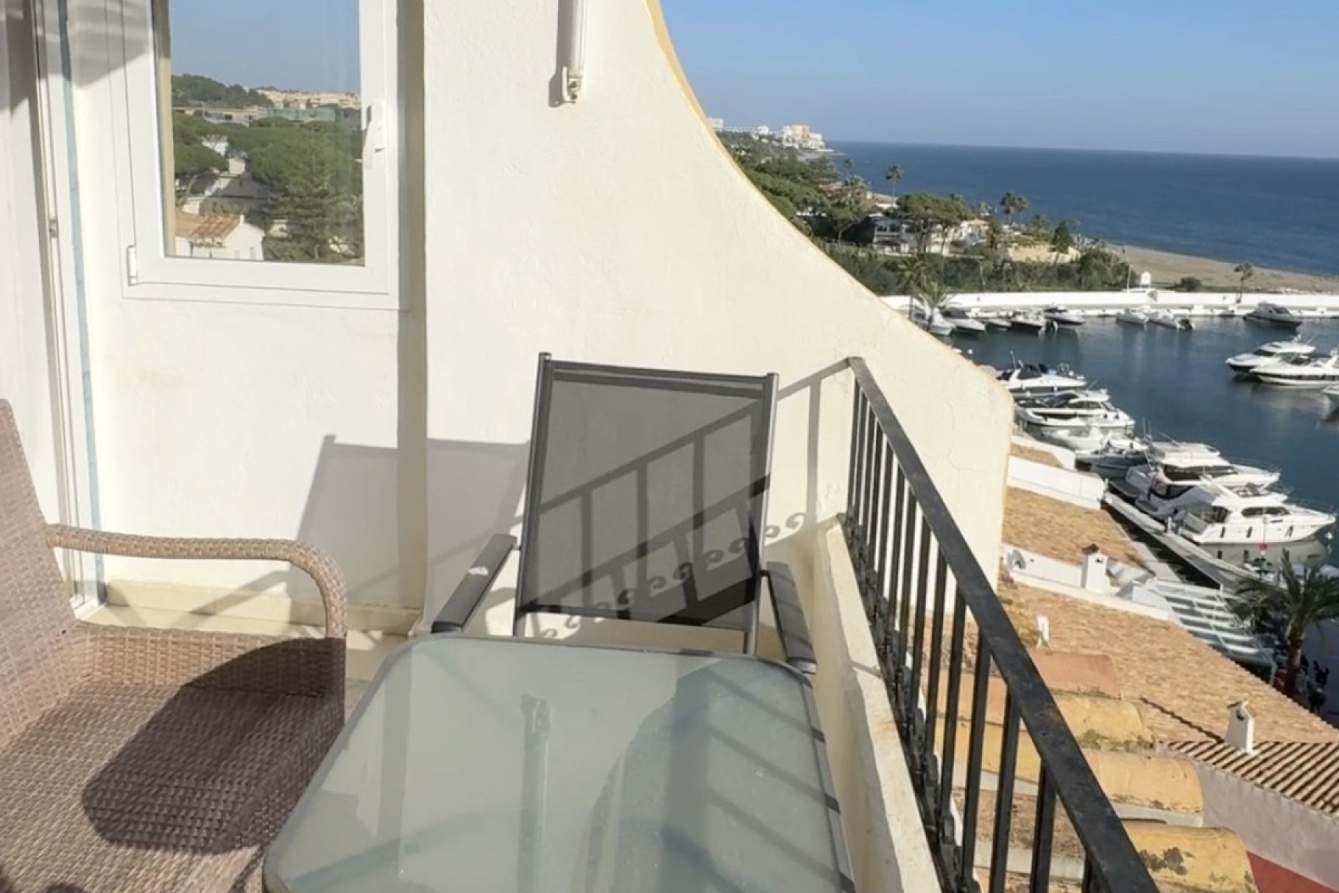 Resale - apartment - Marbella - Puerto de Cabopino