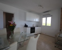 Resale - apartment - Marbella - Puerto de Cabopino