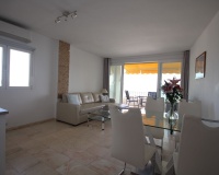 Resale - apartment - Marbella - Puerto de Cabopino