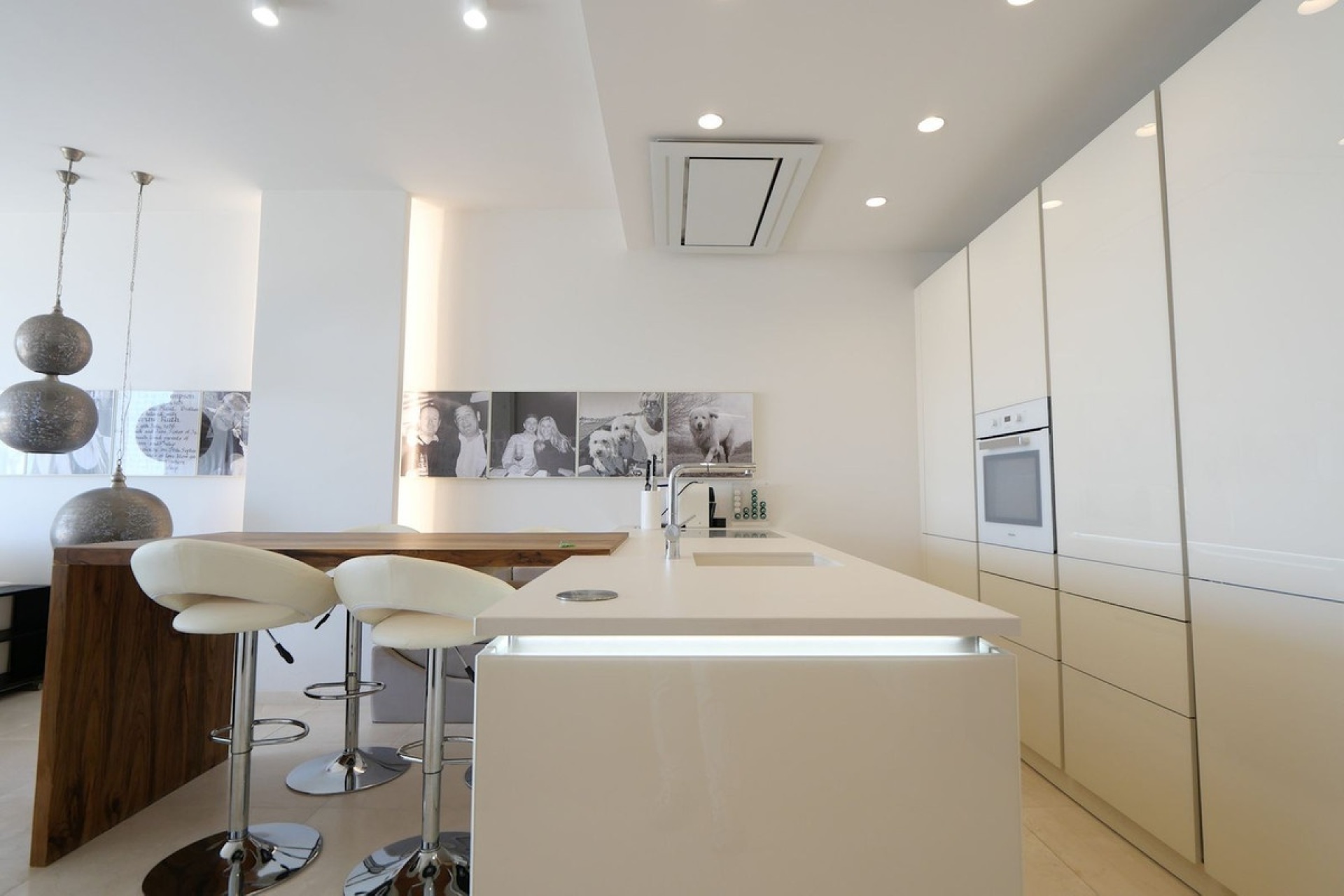 Resale - apartment - Marbella - Puerto de Cabopino