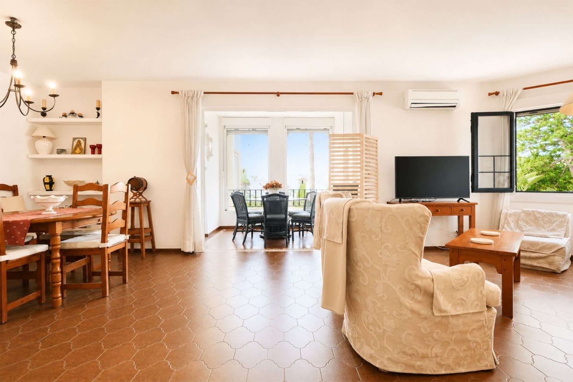 Resale - apartment - Marbella - Puerto de Cabopino