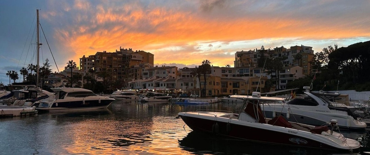 Resale - apartment - Marbella - Puerto de Cabopino