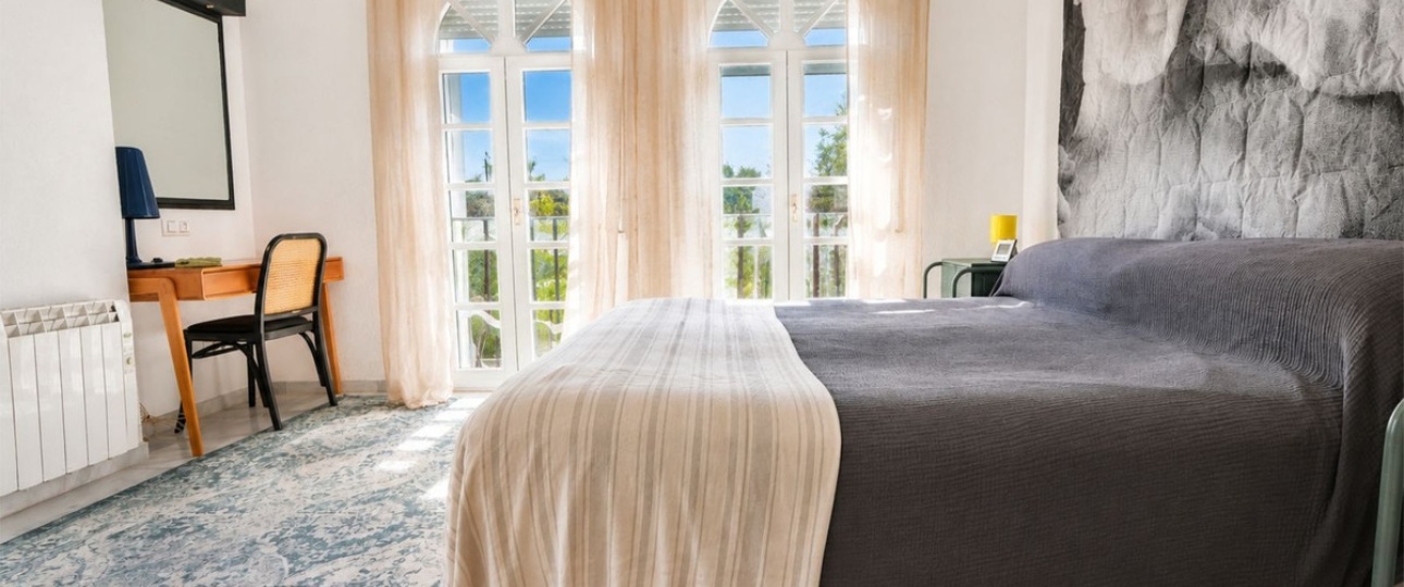 Resale - apartment - Marbella - Puerto de Cabopino