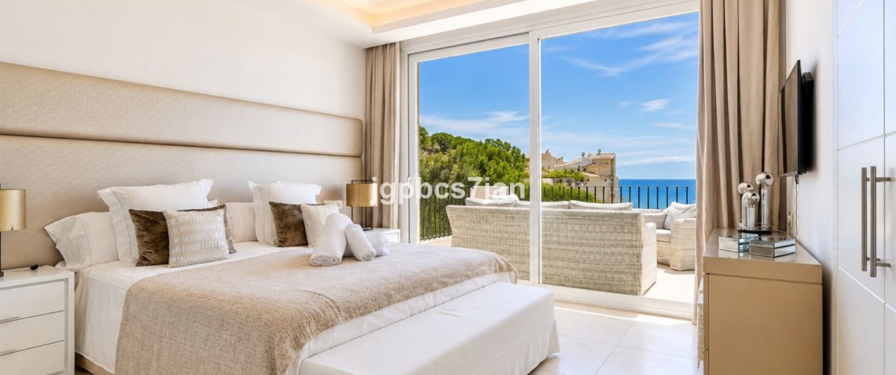 Resale - apartment - Marbella - Puerto de Cabopino