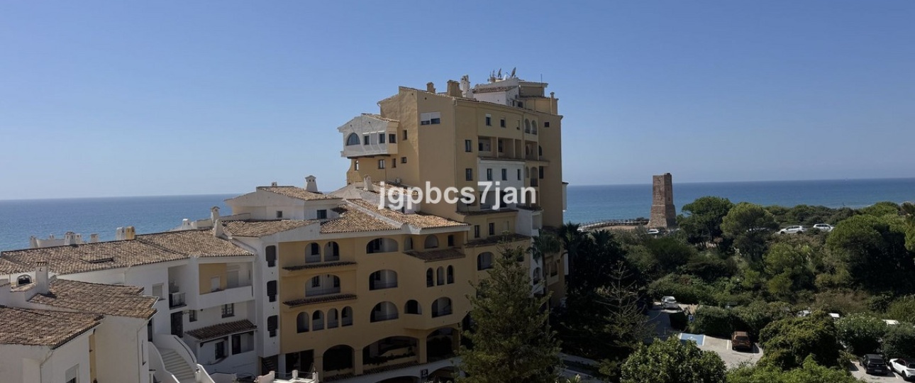 Resale - apartment - Marbella - Puerto de Cabopino