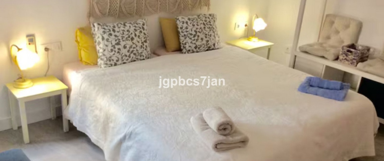Resale - apartment - Marbella - Puerto de Cabopino