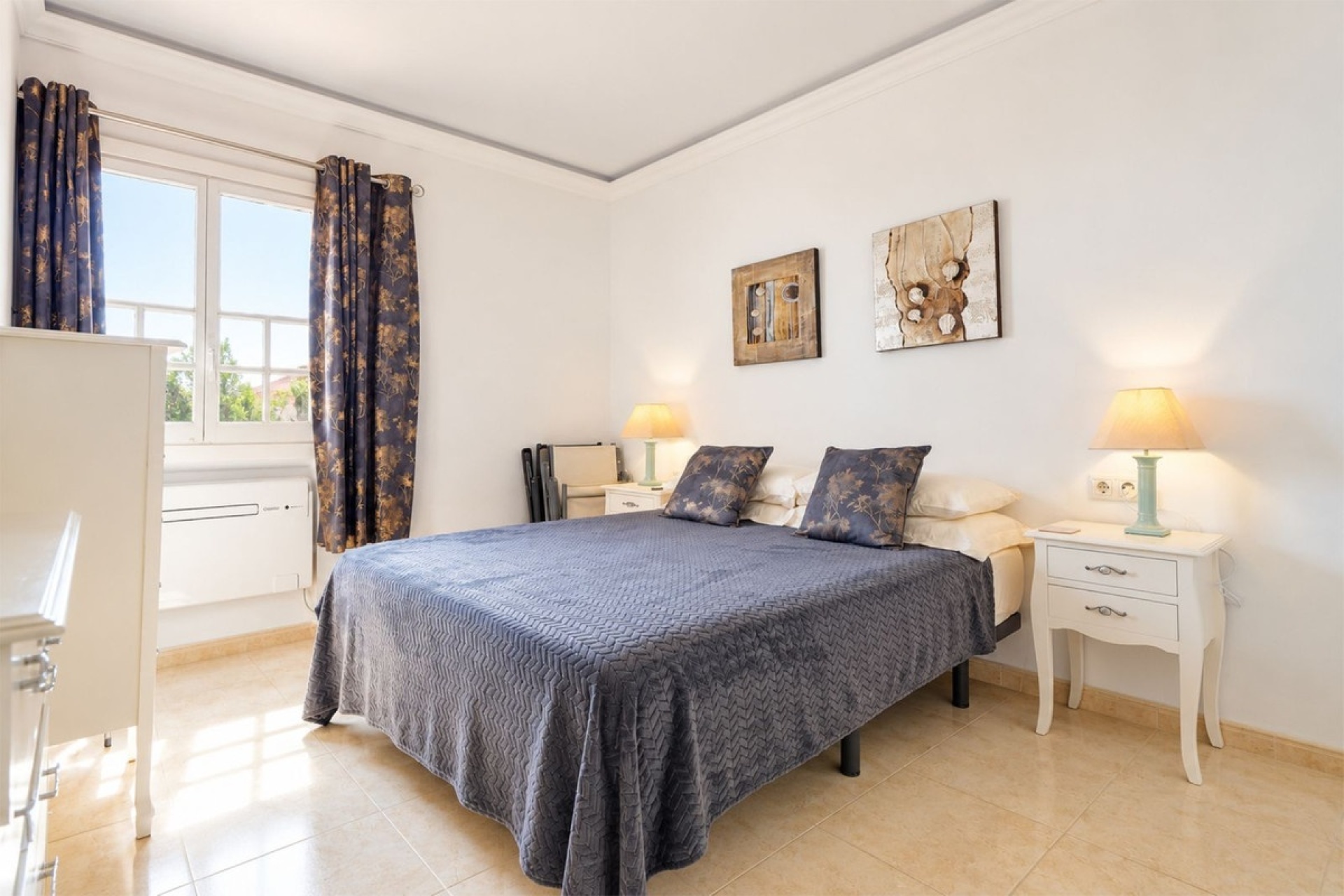 Resale - apartment - Marbella - Puerto de Cabopino