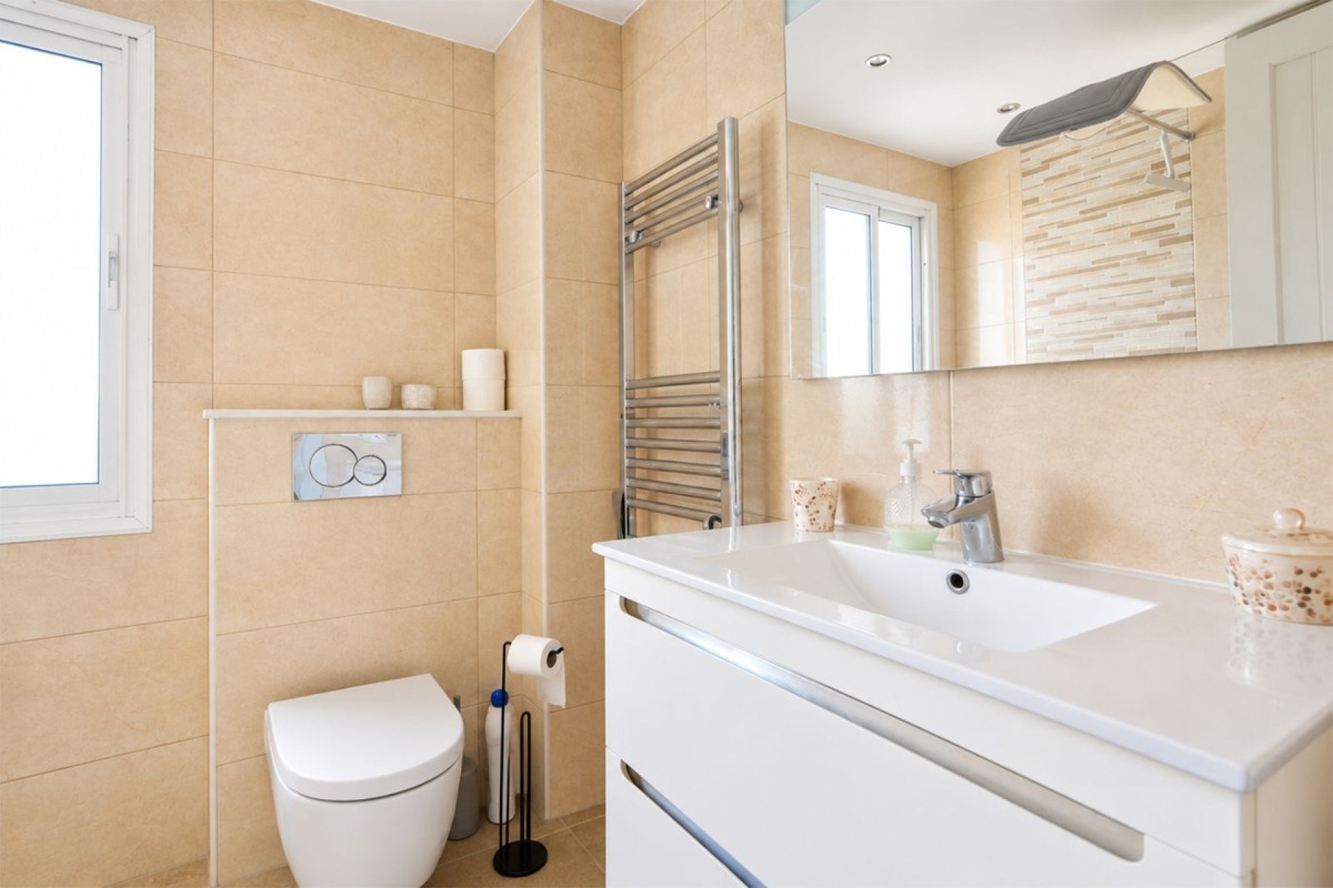 Resale - apartment - Marbella - Puerto de Cabopino