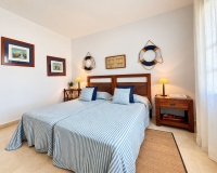 Resale - apartment - Marbella - Puerto de Cabopino