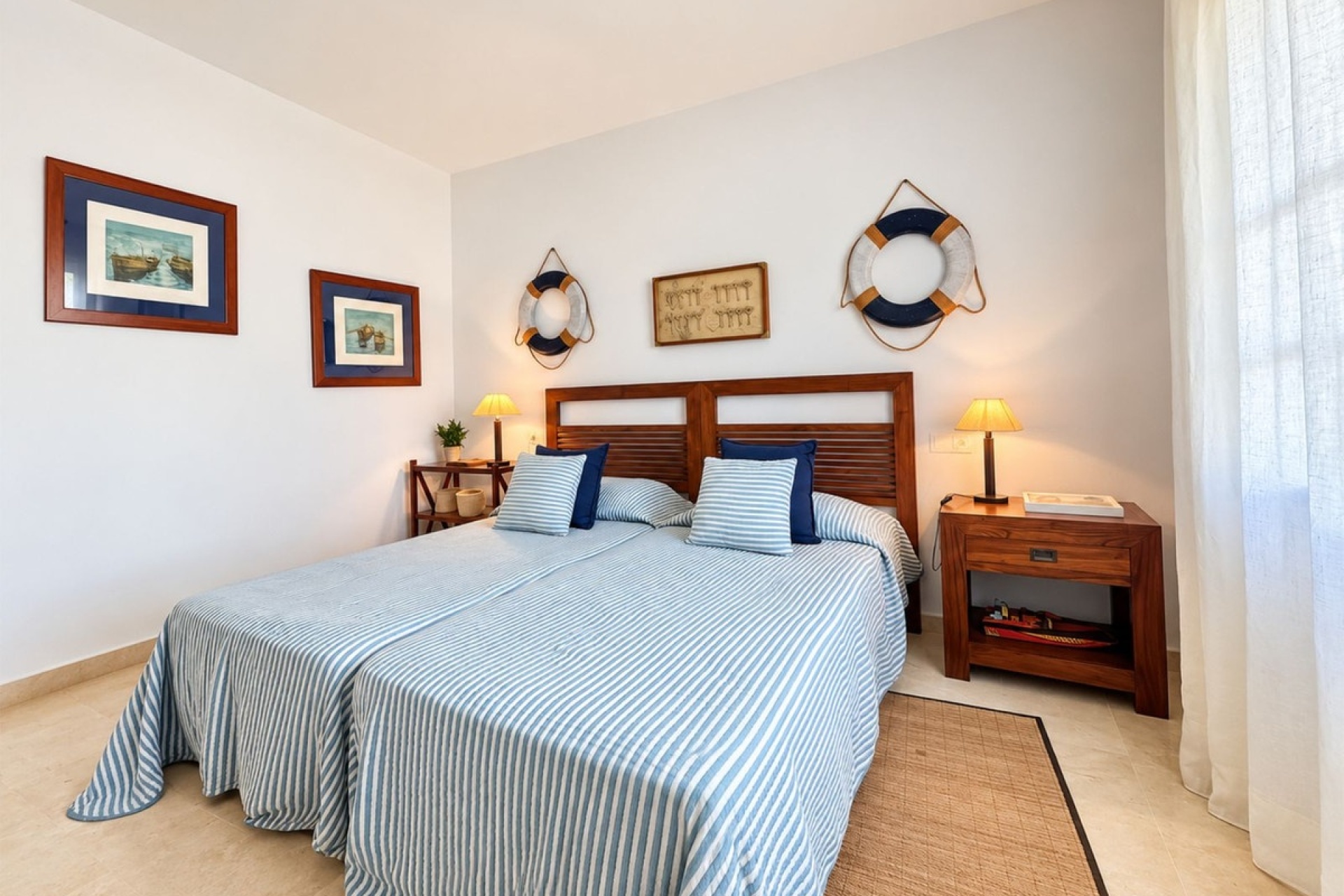 Resale - apartment - Marbella - Puerto de Cabopino