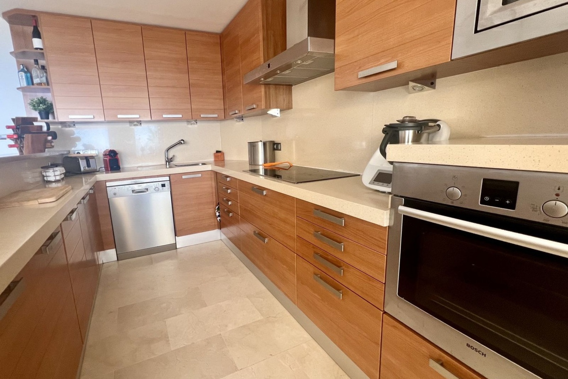 Resale - apartment - Marbella - Puerto de Cabopino
