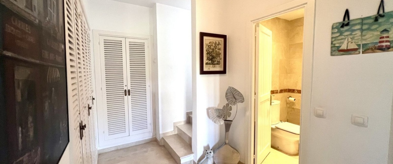 Resale - apartment - Marbella - Puerto de Cabopino