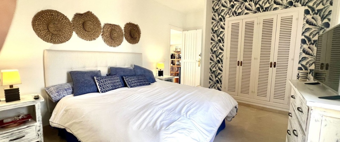 Resale - apartment - Marbella - Puerto de Cabopino