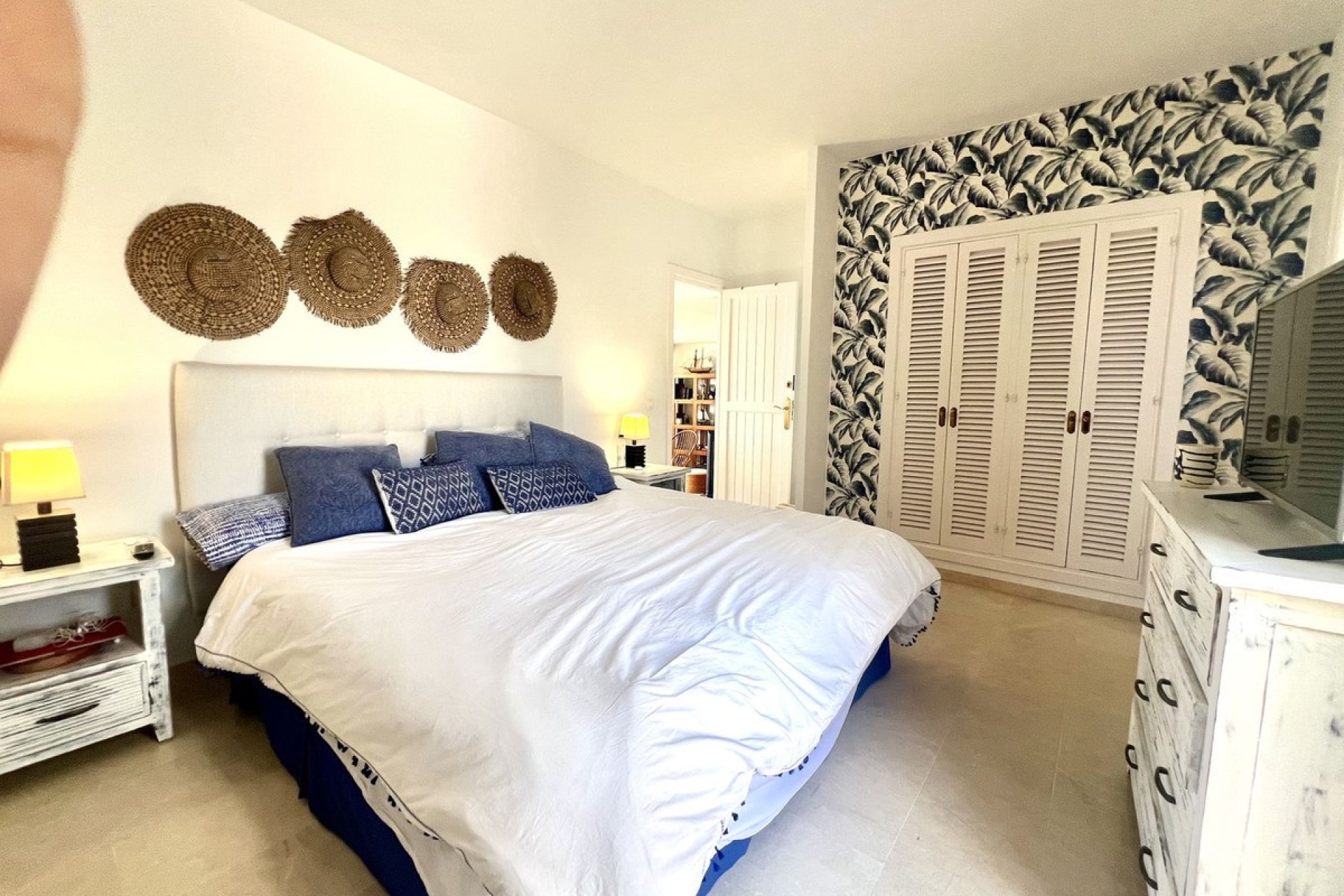Resale - apartment - Marbella - Puerto de Cabopino