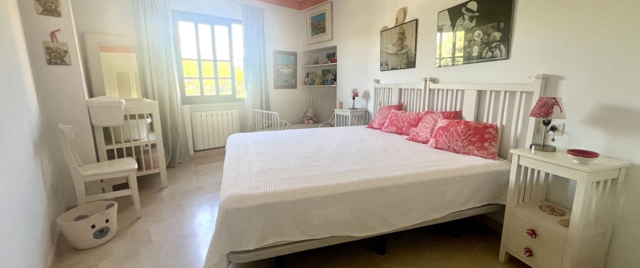 Resale - apartment - Marbella - Puerto de Cabopino