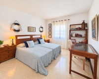 Resale - apartment - Marbella - Puerto de Cabopino