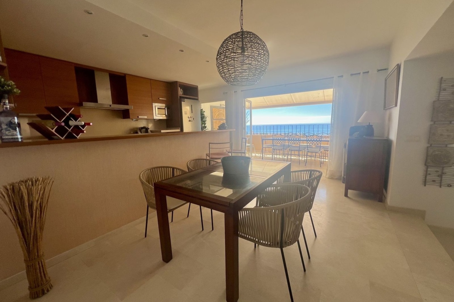 Resale - apartment - Marbella - Puerto de Cabopino