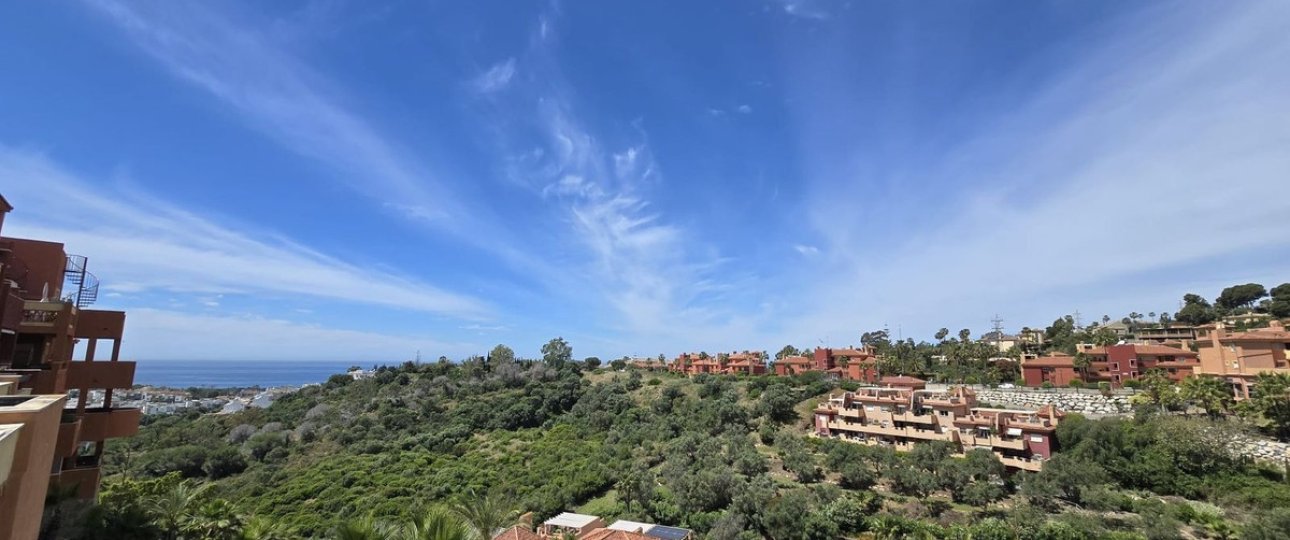 Resale - apartment - Marbella - Reserva de Marbella