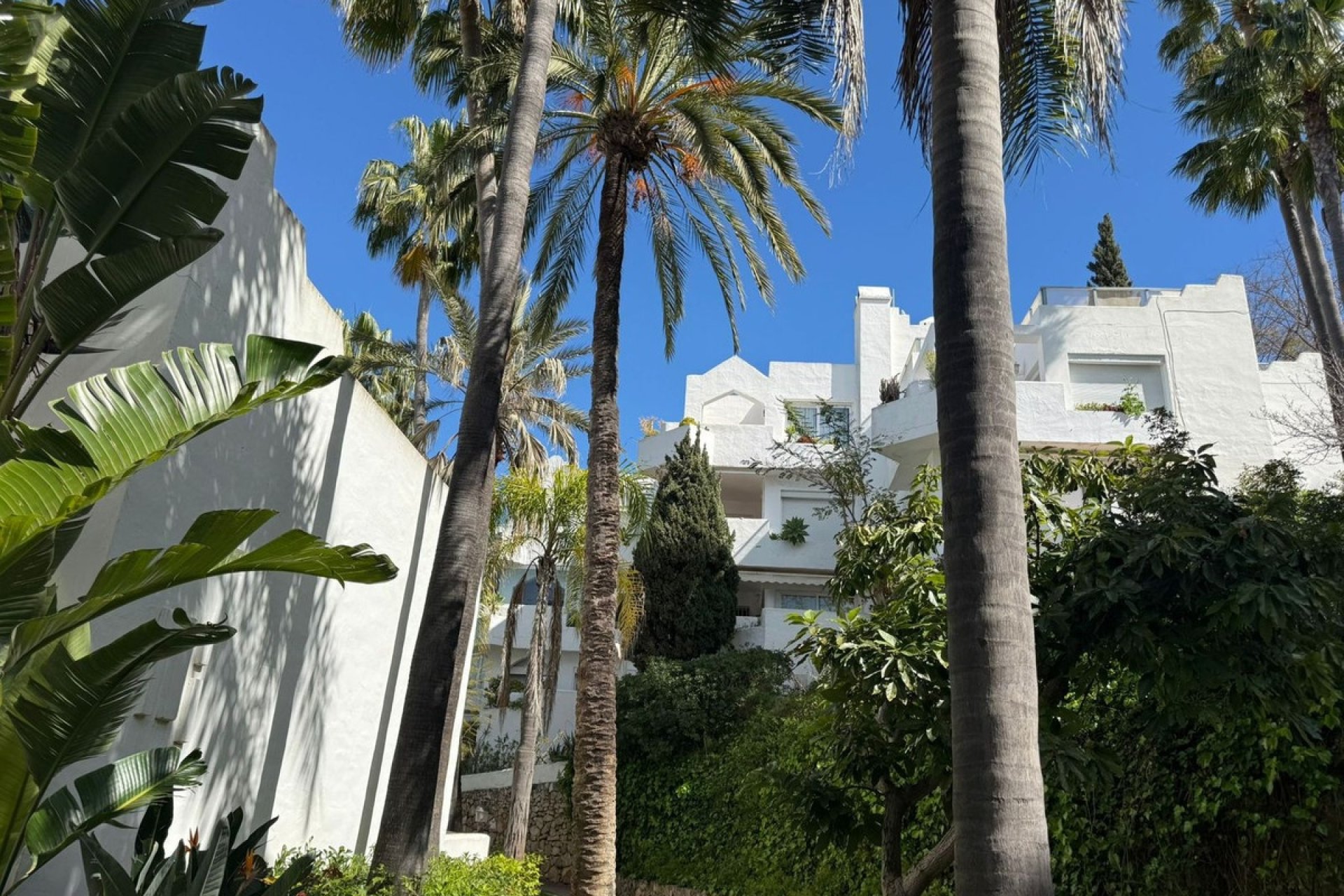 Resale - apartment - Marbella - Reserva de Marbella