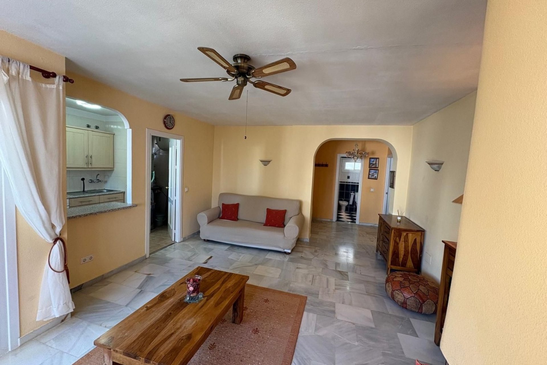 Resale - apartment - Marbella - Reserva de Marbella