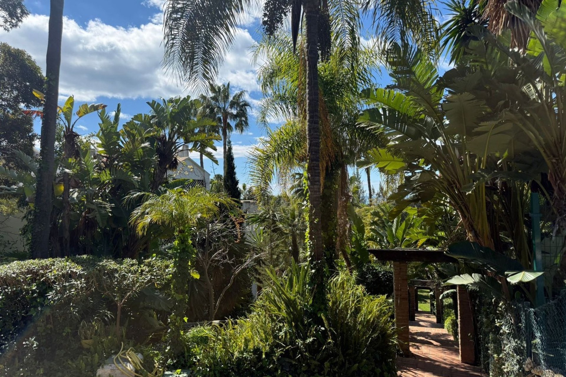 Resale - apartment - Marbella - Reserva de Marbella
