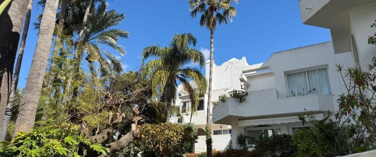 Resale - apartment - Marbella - Reserva de Marbella