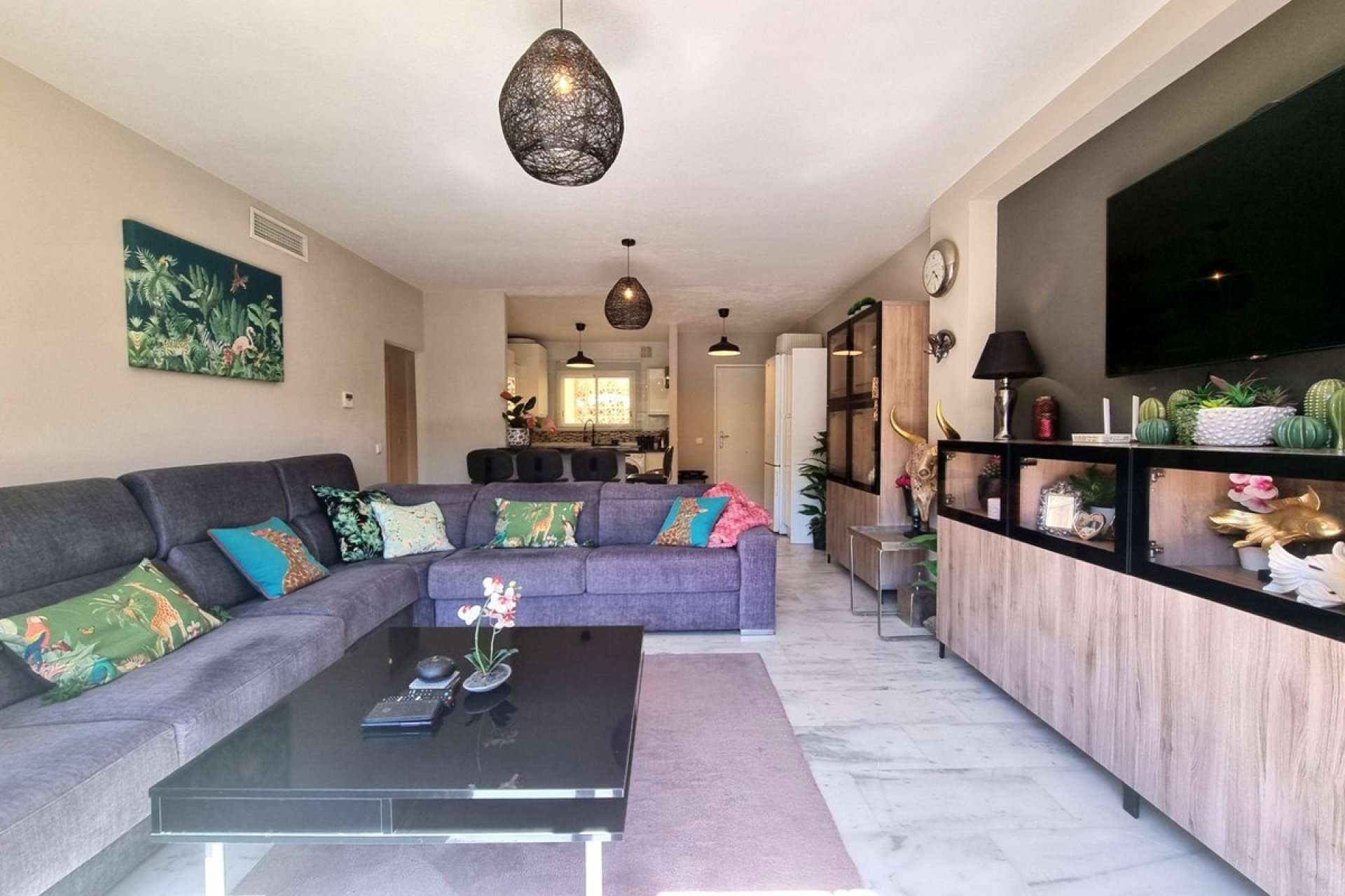 Resale - apartment - Marbella - Reserva de Marbella