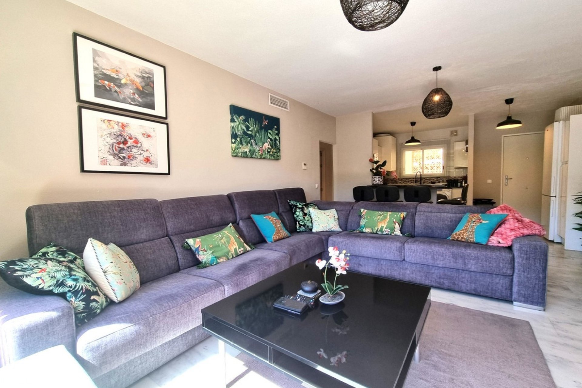 Resale - apartment - Marbella - Reserva de Marbella