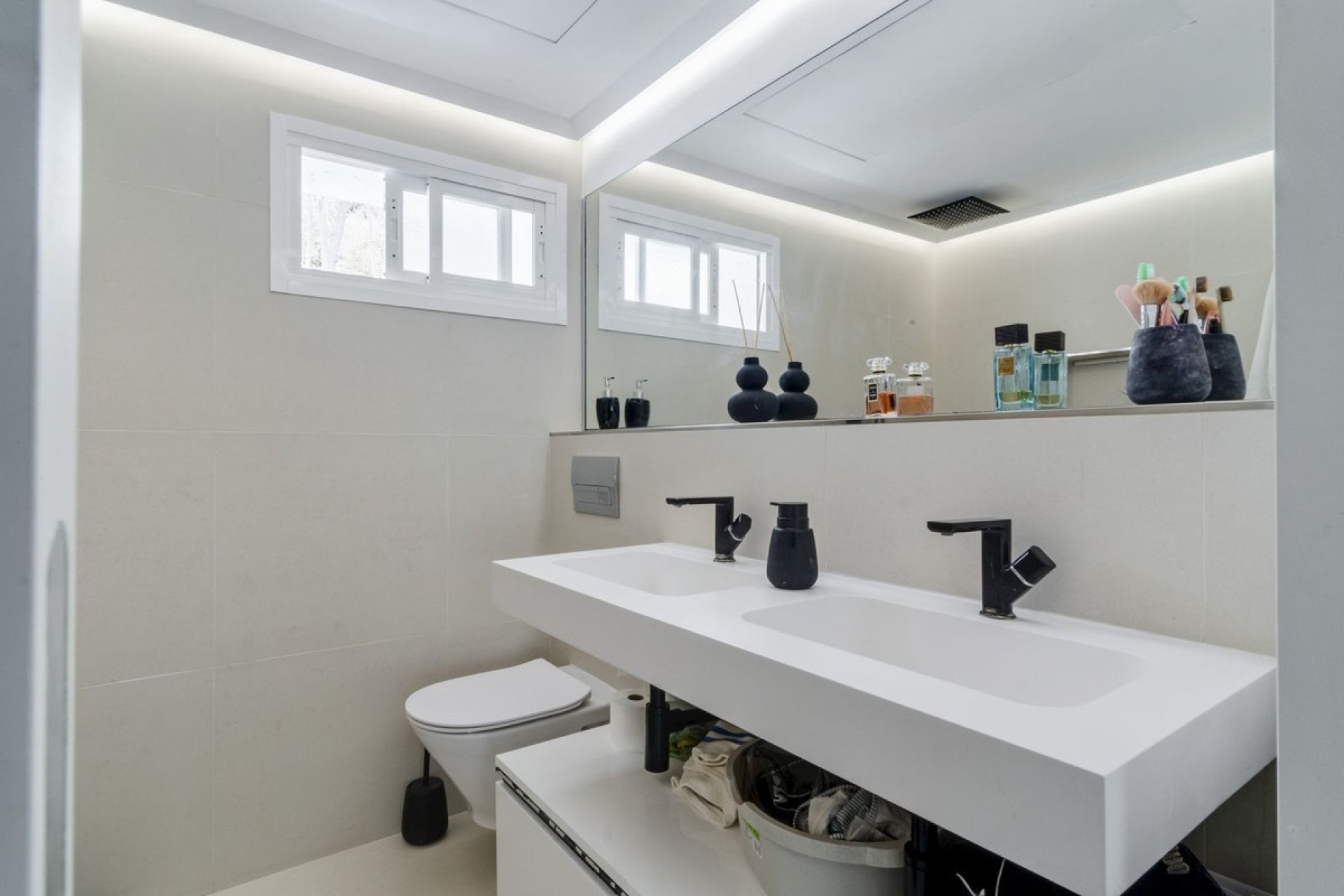 Resale - apartment - Marbella - Reserva de Marbella