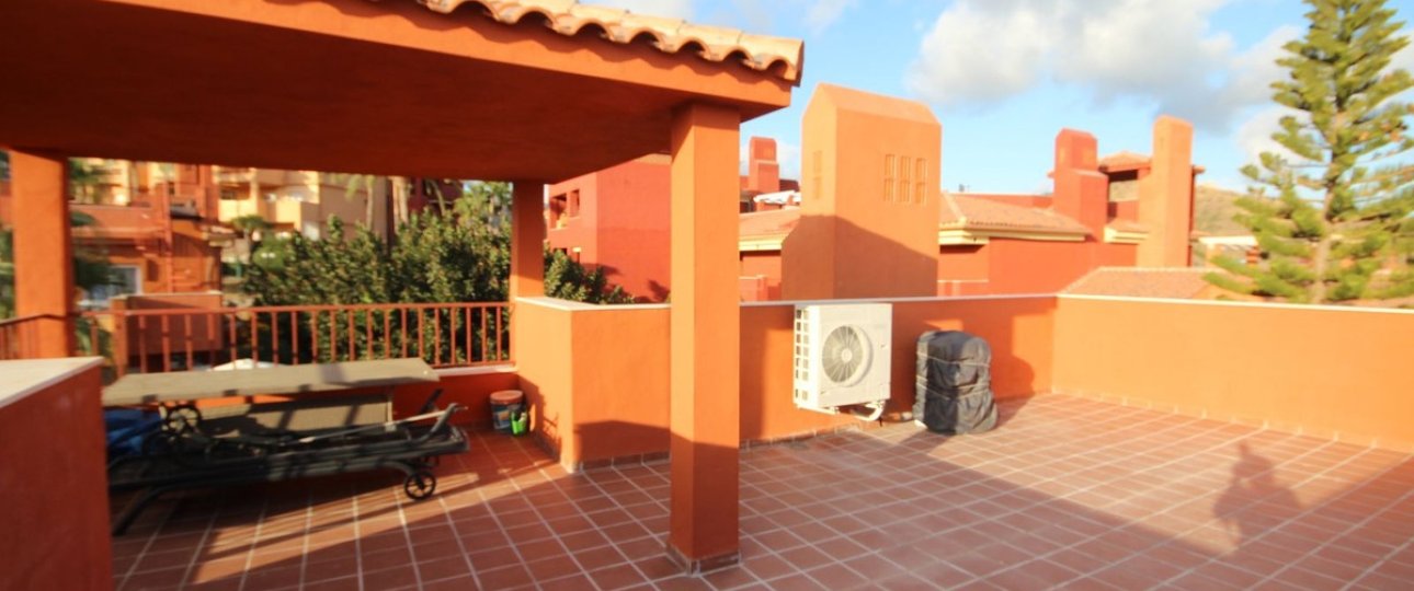 Resale - apartment - Marbella - Reserva de Marbella