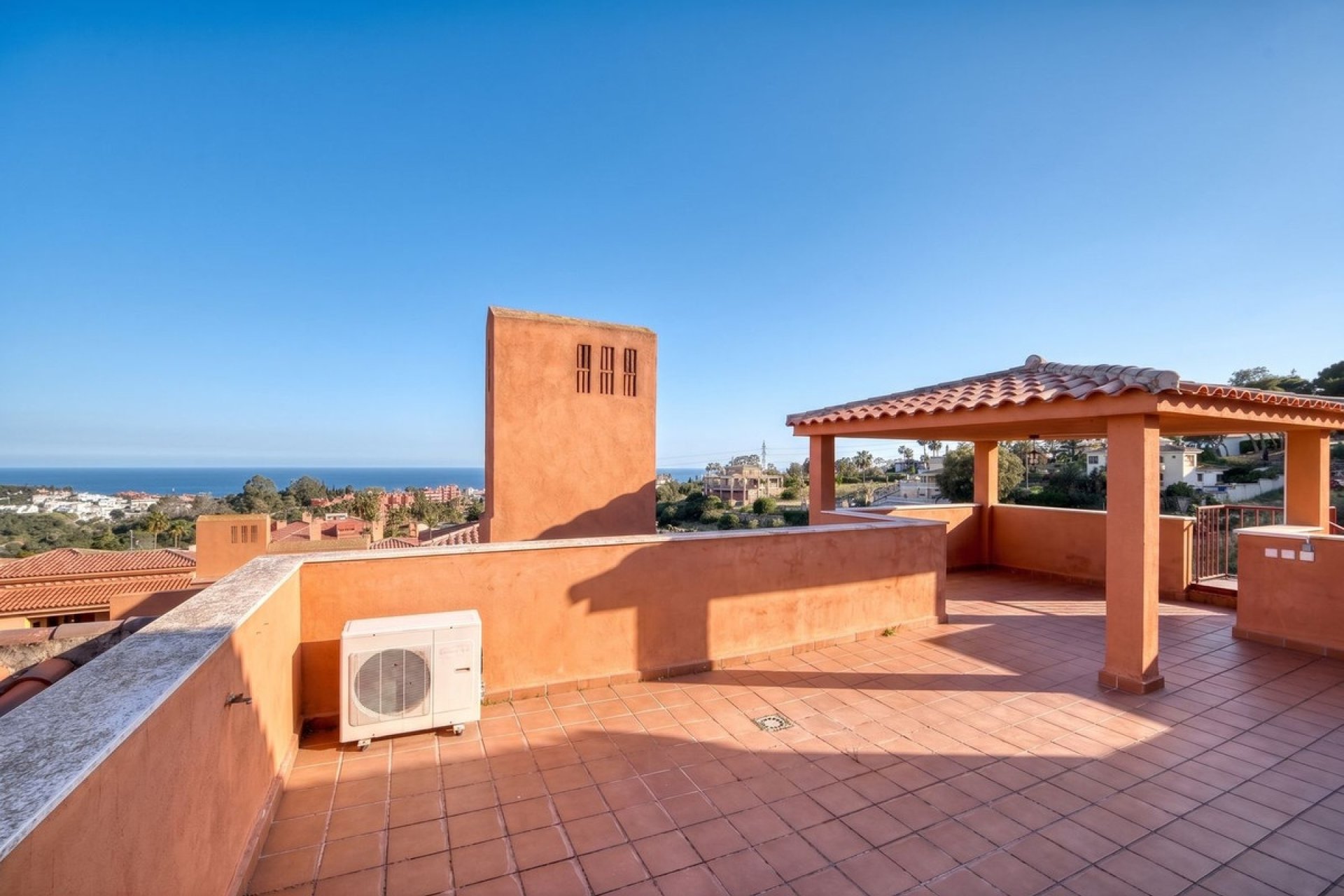 Resale - apartment - Marbella - Reserva de Marbella