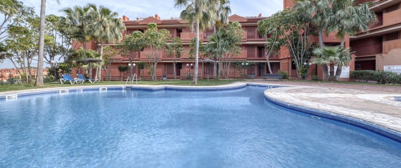 Resale - apartment - Marbella - Reserva de Marbella