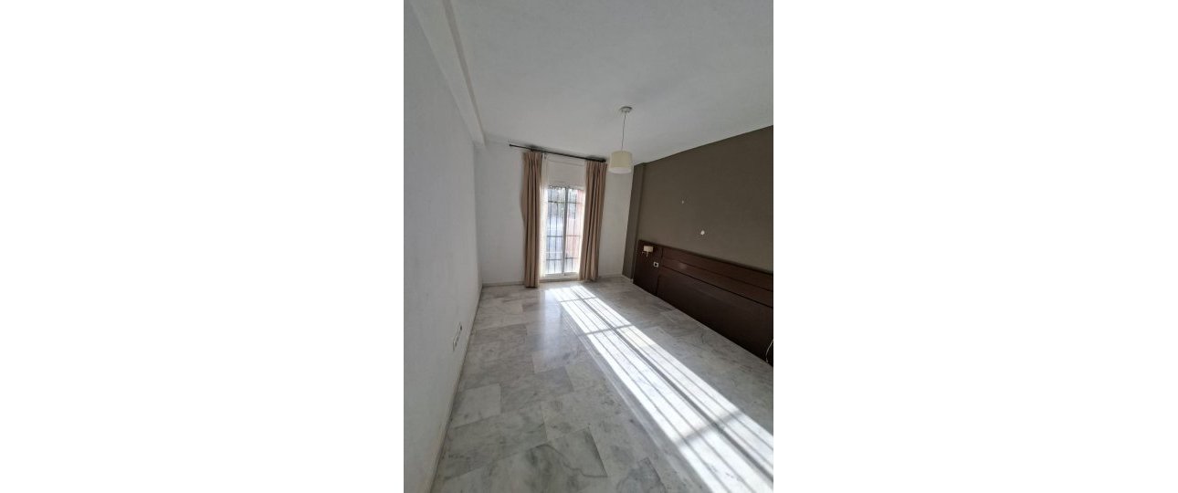 Resale - apartment - Marbella - Reserva de Marbella