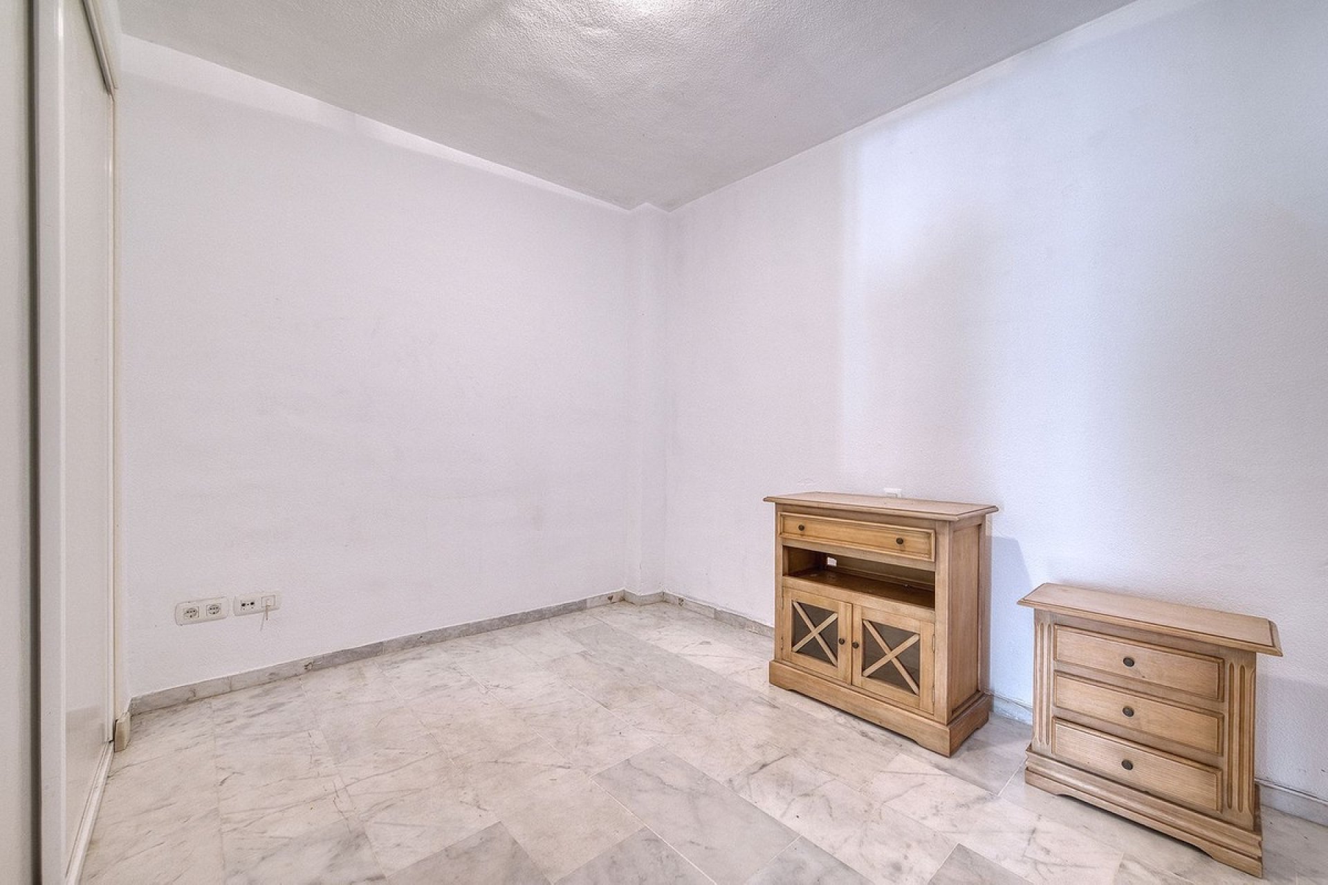 Resale - apartment - Marbella - Reserva de Marbella
