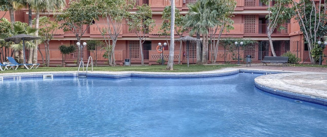 Resale - apartment - Marbella - Reserva de Marbella