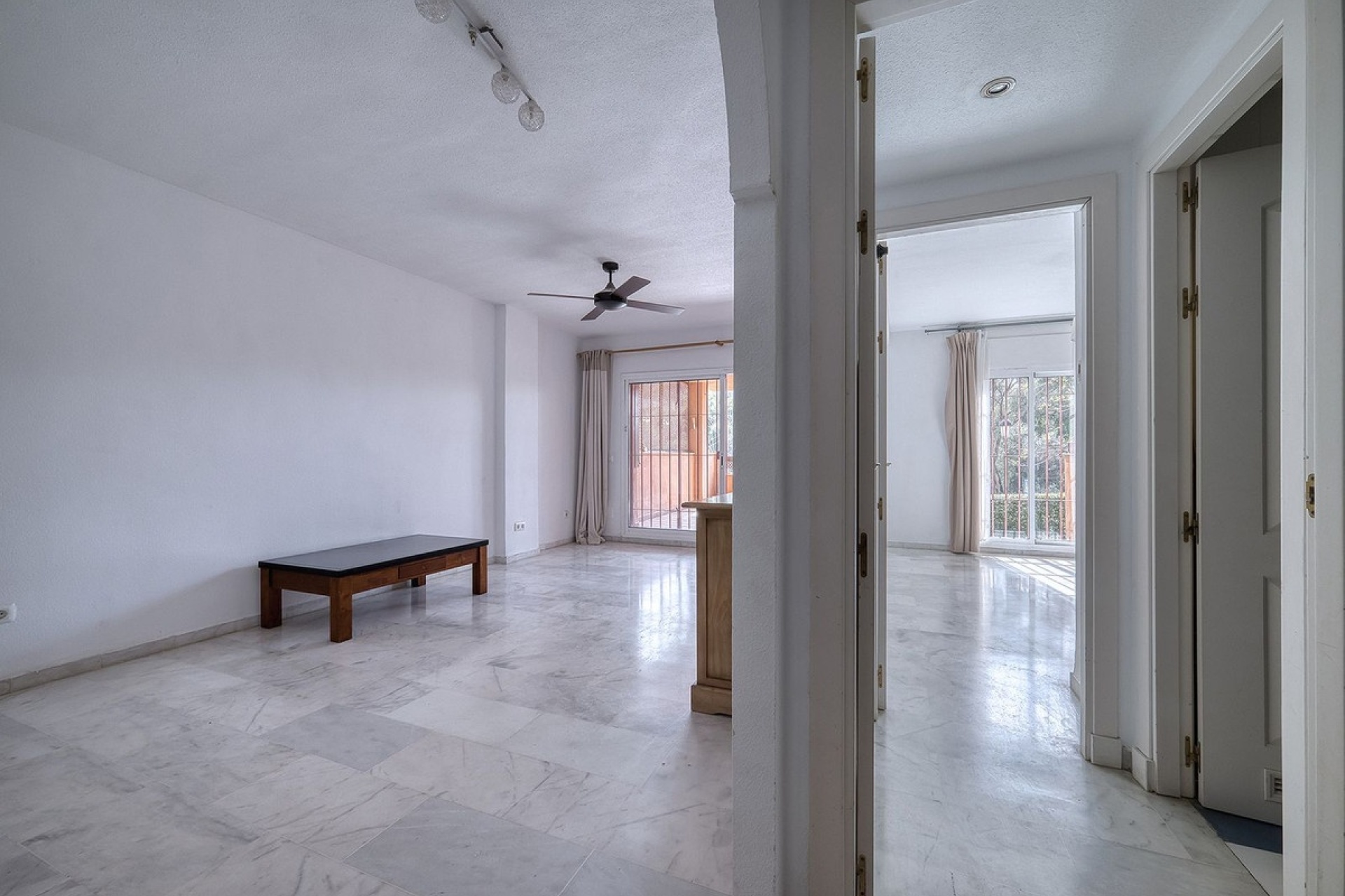 Resale - apartment - Marbella - Reserva de Marbella