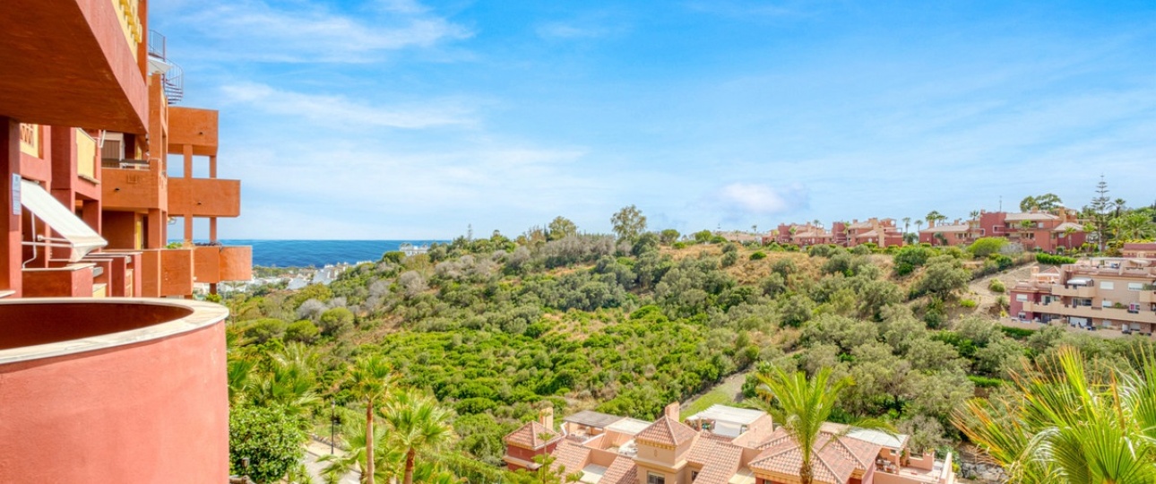 Resale - apartment - Marbella - Reserva de Marbella